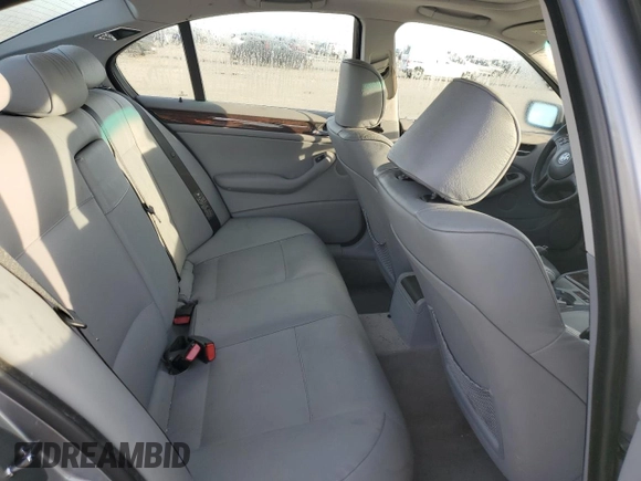 2004 BMW 3 Series 330i with VIN WBAEV53474KM33227, listed as a Copart auction lot 47102825 with 142,780 mi miles and Clean Title. Bid and sale history available at carsss.com. Image 10.
