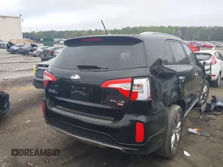 2014 Kia Sorento SX with VIN 5XYKW4A7XEG499188, listed as a IAAI auction lot 41925214 with 1 mi miles. Bid and sale history available at carsss.com. Image 4.