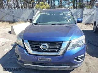 2017 Nissan Pathfinder SV with VIN 5N1DR2MN4HC664462, listed as a IAAI auction lot 39923868 with 119,837 mi miles. Bid and sale history available at carsss.com. Image 12.
