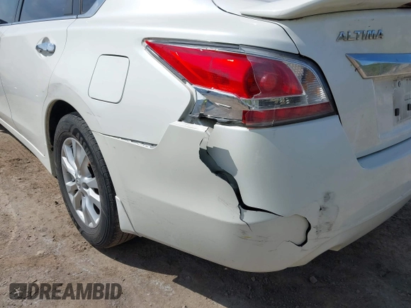 2015 Nissan Altima SL with VIN 1N4AL3AP6FC143346, listed as a IAAI auction lot 42218599 with 142,528 mi miles and . Bid and sale history available at DreamBid. Image 6.