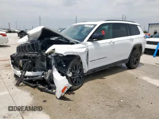 2024 Jeep Grand Cherokee Altitude z VIN 1C4RJKAG4R8624880, wystawiony jako Copart lot #57265925 z przebiegiem 8 926 mil mil oraz Szkoda całkowita • Salvage title. Historia ofert i sprzedaży dostępna na DreamBid. Obrazek 1.