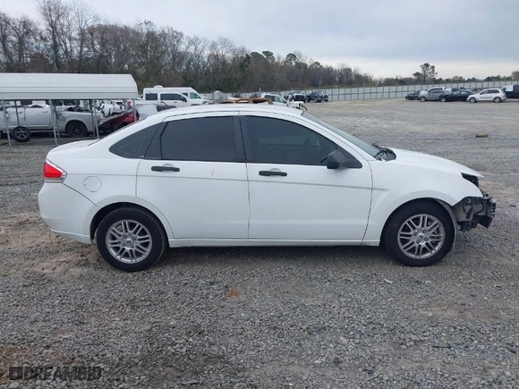 2009 Ford Focus SE with VIN 1FAHP35NX9W141890, listed as a IAAI auction lot 41709648 with 174,372 mi miles. Bid and sale history available at carsss.com. Image 13.