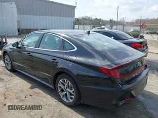 2023 Hyundai Sonata SEL with VIN KMHL64JA3PA294102, listed as a IAAI auction lot 41844821 with 17,031 mi miles and . Bid and sale history available at DreamBid. Image 3.