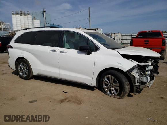 2022 Toyota Sienna XSE z VIN 5TDDSKFC4NS053796, wystawiony jako Copart lot #71183874 z przebiegiem 40 564 mil mil oraz Nie do naprawy • Non repairable. Historia ofert i sprzedaży dostępna na DreamBid. Obrazek 3.
