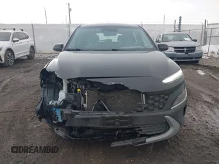2022 Hyundai Kona SE with VIN KM8K2CABXNU872332, listed as a IAAI auction lot 41477508 with 23,467 mi miles. Bid and sale history available at carsss.com. Image 13.