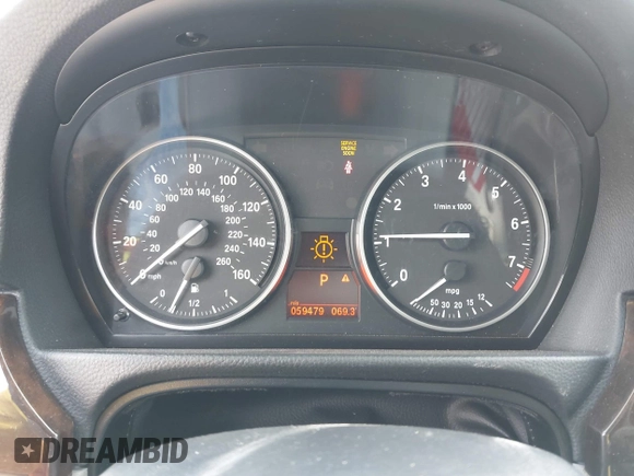 2011 BMW 3 Series 328i xDrive with VIN WBAUU3C52BA542337, listed as a IAAI auction lot 42141670 with 59,479 mi miles and . Bid and sale history available at DreamBid. Image 7.