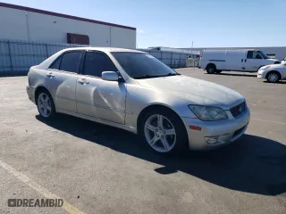 2001 Lexus IS 300 with VIN JTHBD182510017529, listed as a Copart auction lot 64518724 with 252,131 mi miles and Salvage Title. Bid and sale history available at carsss.com. Image 4.
