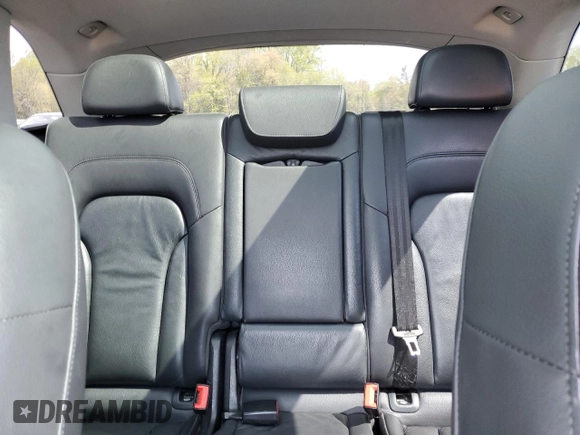 2014 Audi Q5 Premium Plus with VIN WA1LFAFP2EA098627, listed as a Copart auction lot 53249185 with 225,246 mi miles and Salvage Title. Bid and sale history available at carsss.com. Image 10.