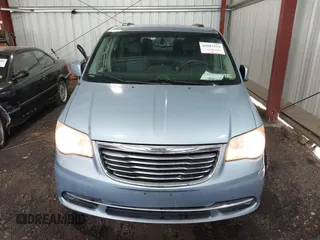 2013 Chrysler Town & Country Touring with VIN 2C4RC1BG3DR573565, listed as a IAAI auction lot 42083562 with 94,828 mi miles. Bid and sale history available at carsss.com. Image 12.