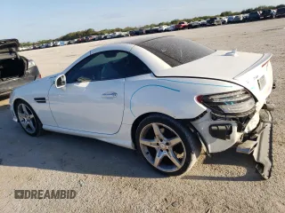 2015 Mercedes-Benz SLK-Class SLK 350 with VIN WDDPK5HA6FF099602, listed as a Copart auction lot 76777564 with 37,842 mi miles and Salvage Title. Bid and sale history available at carsss.com. Image 2.