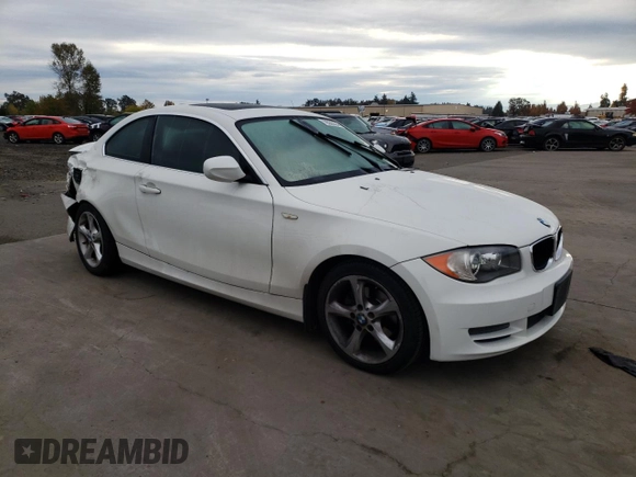 2011 BMW 1 Series 128i z VIN WBAUP9C51BVL89887, wystawiony jako Copart lot #78533234 z przebiegiem Nie podano mil oraz Szkody całkowita. Historia ofert i sprzedaży dostępna na DreamBid. Obrazek 4.
