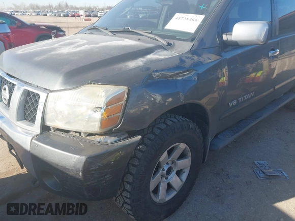 2005 Nissan Titan LE with VIN 1N6AA07B65N501054, listed as a IAAI auction lot 41728466 with 318,859 mi miles. Bid and sale history available at carsss.com. Image 6.