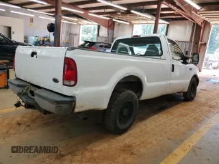 2000 Ford F-250 XL z VIN 1FTNF20L2YEC67228, wystawiony jako Copart lot #58785215 z przebiegiem 232 113 mil mil oraz Szkoda całkowita • Salvage title. Historia ofert i sprzedaży dostępna na DreamBid. Obrazek 3.