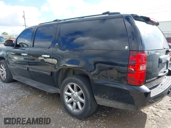 2011 Chevrolet Suburban LT z VIN 1GNSCJE0XBR133465, wystawiony jako IAAI lot #42294755 z przebiegiem 328 824 mil mil oraz . Historia ofert i sprzedaży dostępna na DreamBid. Obrazek 14.