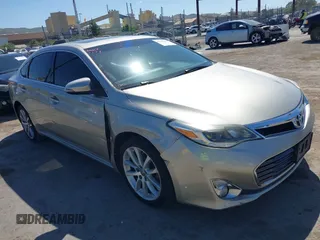 2014 Toyota Avalon Limited with VIN 4T1BK1EB5EU108760, listed as a IAAI auction lot 42148190 with 132,656 mi miles. Bid and sale history available at carsss.com. Image 1.