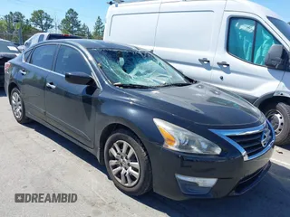 2013 Nissan Altima 2.5 S with VIN 1N4AL3AP3DN541051, listed as a IAAI auction lot 41866422 with 246,141 mi miles and . Bid and sale history available at carsss.com. Image 1.