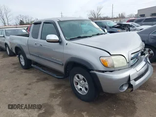 2006 Toyota Tundra SR5 with VIN 5TBRU34176S462165, listed as a IAAI auction lot 41694983 with 254,282 mi miles. Bid and sale history available at carsss.com. Image 1.