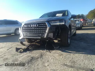 2019 Audi Q7 Premium Plus with VIN WA1LHAF70KD036101, listed as a IAAI auction lot 41211953 with 109,000 mi miles and . Bid and sale history available at DreamBid. Image 6.