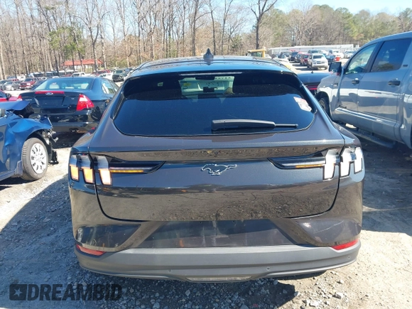 2021 Ford Mustang Mach-E Select z VIN 3FMTK1RM7MMA52193, wystawiony jako IAAI lot #41591356 z przebiegiem 48 522 mil mil oraz . Historia ofert i sprzedaży dostępna na DreamBid. Obrazek 16.
