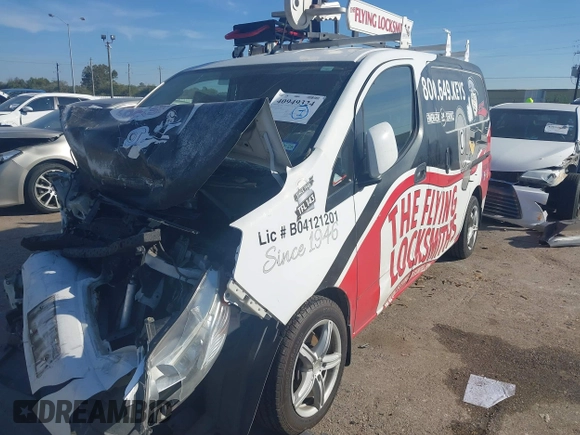 2017 Nissan NV200 S z VIN 3N6CM0KN2HK709802, wystawiony jako IAAI lot #40949324 z przebiegiem Nie podano mil oraz . Historia ofert i sprzedaży dostępna na DreamBid. Obrazek 17.