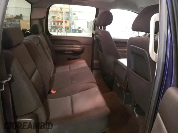 2010 Chevrolet Silverado 1500 LT with VIN 3GCRKSE39AG264945, listed as a Copart auction lot 51769755 with 143,845 mi miles and Salvage Title. Bid and sale history available at DreamBid. Image 10.