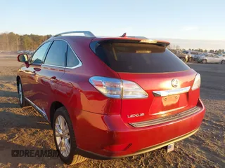 2010 Lexus RX 450h с VIN JTJBC1BA8A2402069, выставлен на аукционе IAAI как лот 41179998 с пробегом 110 877 миль миль и . История ставок и продаж доступна на DreamBid. Изображение 3.