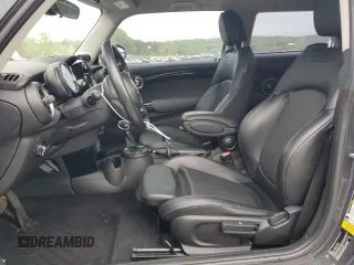 2015 MINI Hardtop S z VIN WMWXP7C53F2A34814, wystawiony jako Copart lot #52589615 z przebiegiem 84 837 mil mil oraz Szkoda całkowita • Salvage title. Historia ofert i sprzedaży dostępna na DreamBid. Obrazek 7.