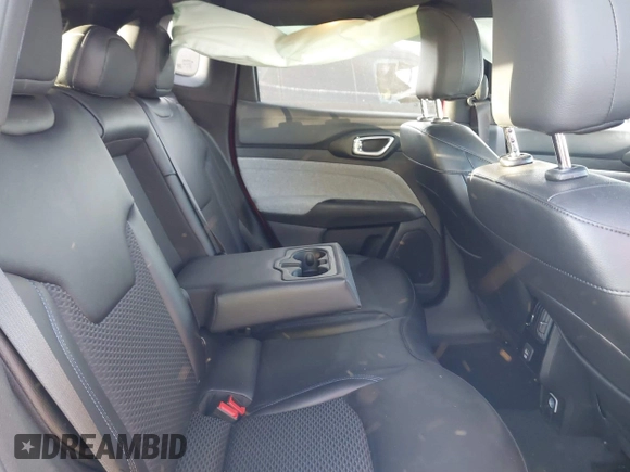 2025 Jeep Compass Latitude с VIN 3C4NJDBN9ST553240, выставлен на аукционе IAAI как лот 41806367 с пробегом 2 508 миль миль и . История ставок и продаж доступна на DreamBid. Изображение 8.