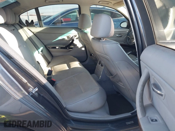 2007 BMW 3 Series 335i with VIN WBAVB73527VF50717, listed as a IAAI auction lot 41444849 with 1 mi miles. Bid and sale history available at carsss.com. Image 8.