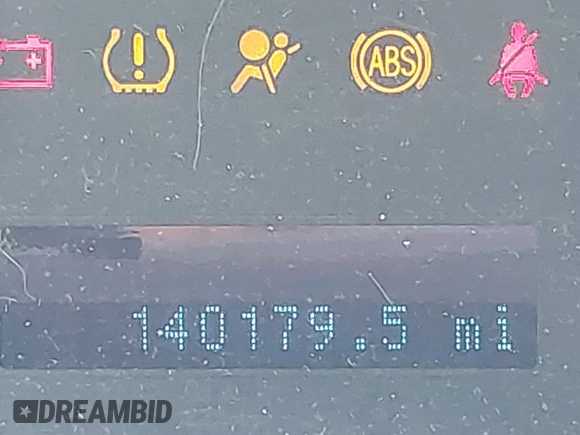 2008 Ford Focus SE z VIN 1FAHP35N48W230014, wystawiony jako IAAI lot #42395069 z przebiegiem 140 179 mil mil oraz . Historia ofert i sprzedaży dostępna na DreamBid. Obrazek 15.