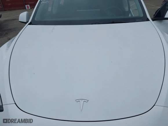 2023 Tesla Model Y Long Range with VIN 7SAYGDEE7PA023295, listed as a IAAI auction lot 41773783 with 28,079 mi miles. Bid and sale history available at carsss.com. Image 10.
