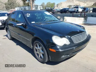 2001 Mercedes-Benz C 320 with VIN WDBRF64J81F020036, listed as a IAAI auction lot 41998198 with 111,407 mi miles and . Bid and sale history available at DreamBid. Image 1.