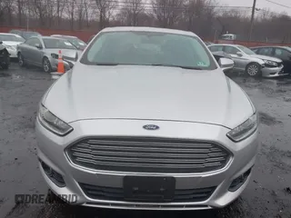 2013 Ford Fusion SE with VIN 3FA6P0HR4DR311449, listed as a IAAI auction lot 41860217 with 178,732 mi miles. Bid and sale history available at carsss.com. Image 12.