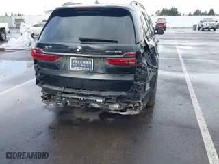 2019 BMW X7 xDrive50i with VIN 5UXCX4C58KLS35818, listed as a IAAI auction lot 41750098 with 69,661 mi miles. Bid and sale history available at carsss.com. Image 18.