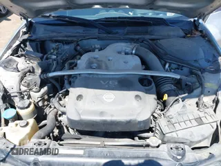 2005 Nissan 350Z Touring with VIN JN1AZ36A85M752320, listed as a IAAI auction lot 42001942 with 174,564 mi miles. Bid and sale history available at carsss.com. Image 10.