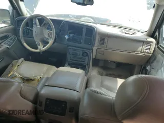 2005 GMC Yukon Denali z VIN 1GKEK63U55J219978, wystawiony jako Copart lot #56707305 z przebiegiem 223 408 mil mil oraz Czysty tytuł • Clean title. Historia ofert i sprzedaży dostępna na DreamBid. Obrazek 8.