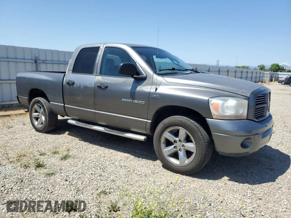 2006 Dodge 1500 SLT z VIN 1D7HU18256S676868, wystawiony jako Copart lot #57648065 z przebiegiem 162 726 mil mil oraz Szkoda całkowita • Salvage title. Historia ofert i sprzedaży dostępna na DreamBid. Obrazek 4.