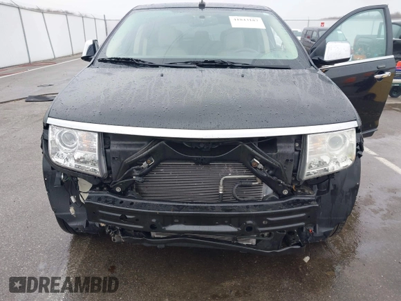 2010 Lincoln MKX with VIN 2LMDJ6JC3ABJ21373, listed as a IAAI auction lot 41843187 with 153,958 mi miles. Bid and sale history available at carsss.com. Image 6.