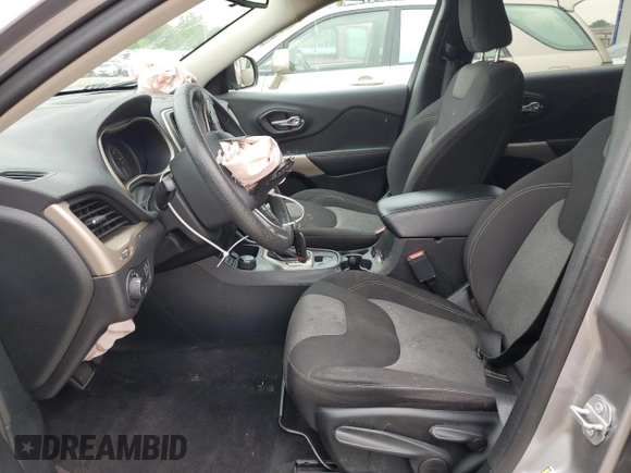 2018 Jeep Cherokee Latitude with VIN 1C4PJMCB8JD514351, listed as a Copart auction lot 57166715 with 156,417 mi miles and Non repairable. Bid and sale history available at DreamBid. Image 7.