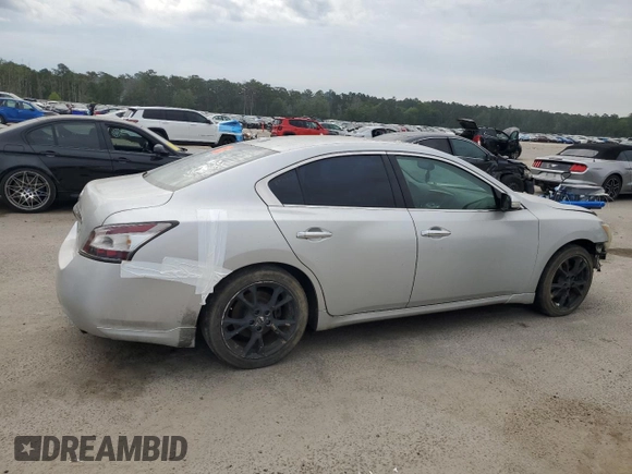 2012 Nissan Maxima SV z VIN 1N4AA5AP4CC858624, wystawiony jako Copart lot #54853025 z przebiegiem 155 708 mil mil oraz Szkoda całkowita • Salvage title. Historia ofert i sprzedaży dostępna na DreamBid. Obrazek 3.