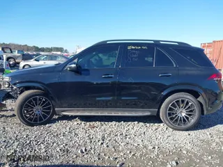 2022 Mercedes-Benz GLE with VIN 4JGFB4JB3NA734057, listed as a IAAI auction lot 41364319 with 35,825 mi miles. Bid and sale history available at carsss.com. Image 14.