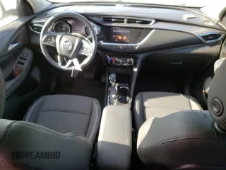 2021 Buick Encore GX Preferred z VIN KL4MMCSL2MB173019, wystawiony jako Copart lot #55764215 z przebiegiem 89 585 mil mil oraz Szkoda całkowita • Salvage title. Historia ofert i sprzedaży dostępna na DreamBid. Obrazek 8.