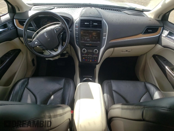 2015 Lincoln MKC z VIN 5LMCJ1A97FUJ07358, wystawiony jako Copart lot #54928855 z przebiegiem 85 844 mil mil oraz Szkody całkowita. Historia ofert i sprzedaży dostępna na DreamBid. Obrazek 8.