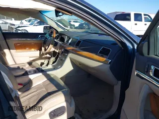 2010 Lincoln MKS with VIN 1LNHL9ER7AG614814, listed as a IAAI auction lot 41283370 with 1 mi miles. Bid and sale history available at carsss.com. Image 5.