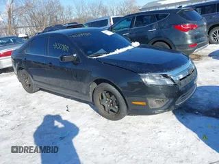 2010 Ford Fusion SE with VIN 3FAHP0HA4AR343672, listed as a IAAI auction lot 41309811 with 135,658 mi miles. Bid and sale history available at carsss.com. Image 1.