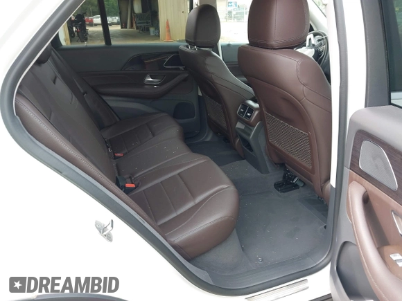2020 Mercedes-Benz GLE 350 with VIN 4JGFB4KB9LA132775, listed as a IAAI auction lot 42380200 with 61,559 mi miles and . Bid and sale history available at DreamBid. Image 8.