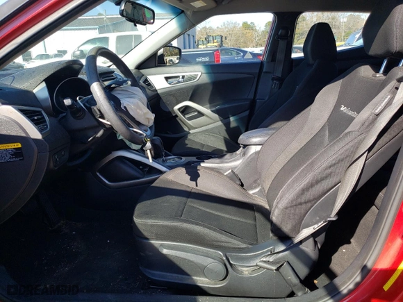 2014 Hyundai Veloster RE:FLEX with VIN KMHTC6AD1EU184837, listed as a Copart auction lot 41497085 with 114,958 mi miles and Salvage Title. Bid and sale history available at carsss.com. Image 7.
