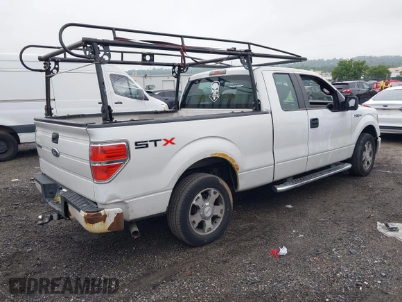2010 Ford F-150 XL z VIN 1FTEX1CW4AFC14348, wystawiony jako IAAI lot #42381042 z przebiegiem Nie podano mil oraz . Historia ofert i sprzedaży dostępna na DreamBid. Obrazek 4.