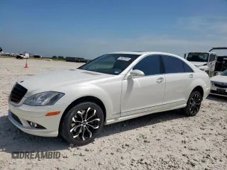 2009 Mercedes-Benz S 550 с VIN WDDNG86X49A249807, выставлен на аукционе Copart как лот 65428975 с пробегом 134 731 миль миль и Списание • Salvage title. История ставок и продаж доступна на DreamBid. Изображение 1.