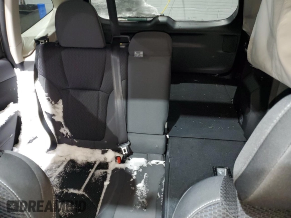 2024 Subaru Forester Premium with VIN JF2SKADC0RH479789, listed as a Copart auction lot 42912475 with 9,979 mi miles and Salvage title. Bid and sale history available at DreamBid. Image 10.